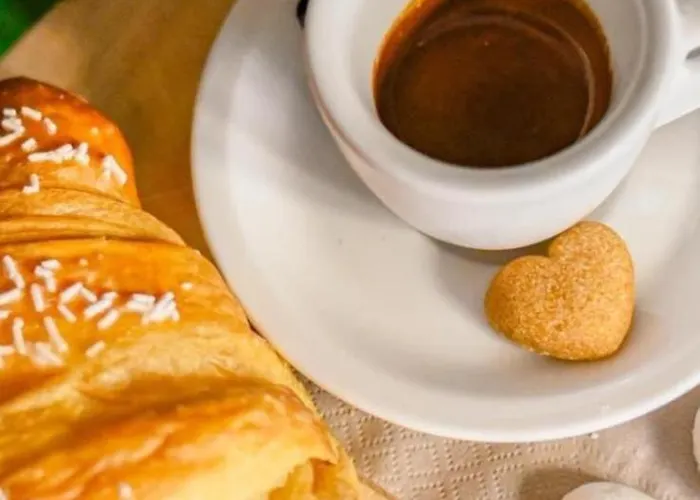 Alojamento de Acomodação e Pequeno-almoço Phoenix Torre del Greco