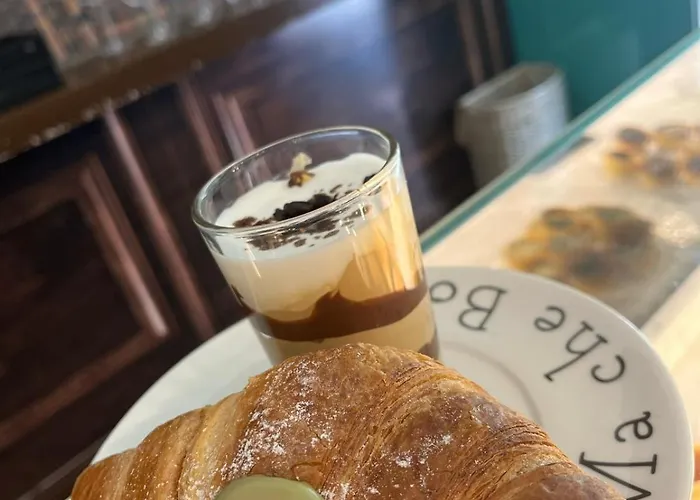 Alojamento de Acomodação e Pequeno-almoço Phoenix Torre del Greco